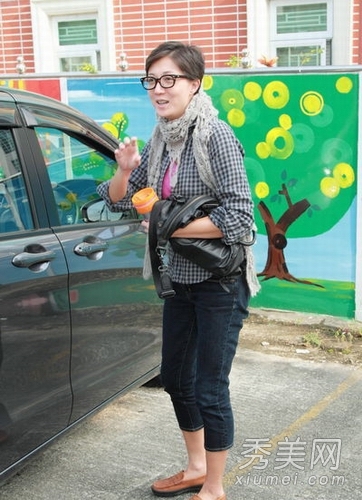 ����������ѻ����ǡ����� ��Ӧ��ֻ��ͬ��