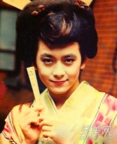 林志颖晒伪娘照惊艳 盘点明星罕见男扮女装照