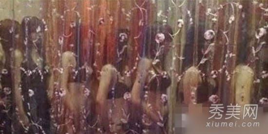 记者偷拍曝光“色情之都”东莞地下妓院