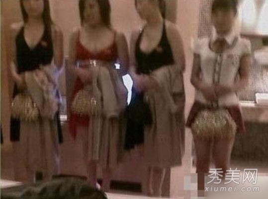 记者偷拍曝光“色情之都”东莞地下妓院
