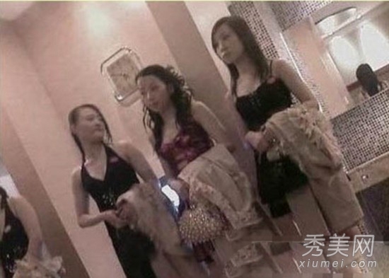 记者偷拍曝光“色情之都”东莞地下妓院