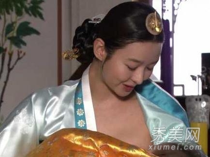 �����߶���Ϸ�̵� Ů����������