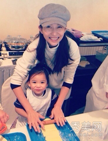 蔡少芬张晋3岁大女儿张楚儿萌照盘点