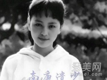 雪姨王琳《男人装》写真性感 昔日美照曝光