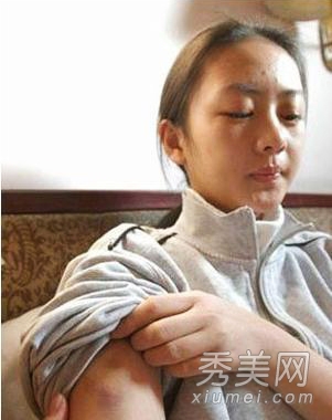 张默再次吸毒被抓 暴打女友威胁记者历年丑闻盘点