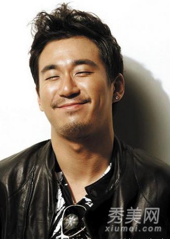 张默再次吸毒被抓 暴打女友威胁记者历年丑闻盘点