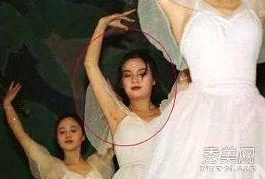 女星露腋毛也性感 曝光10大女星露腋毛瞬间