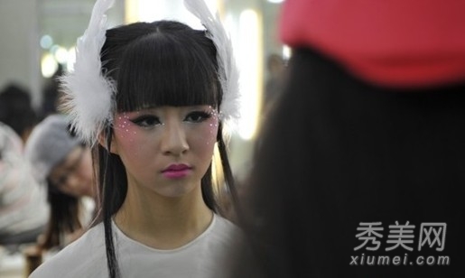 小彩旗老公是谁 小彩旗个人资料揭秘