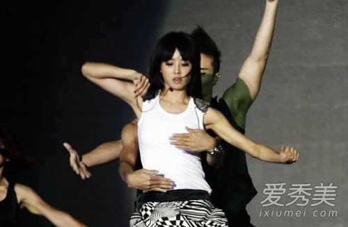 ��ģ������������� ͼ��Ů�Ǳ�����˲��