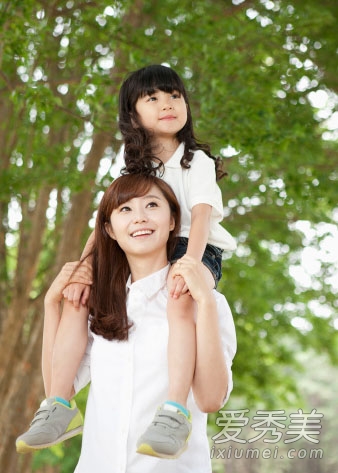 李英爱女儿颜值爆表 怎样生出漂亮宝宝