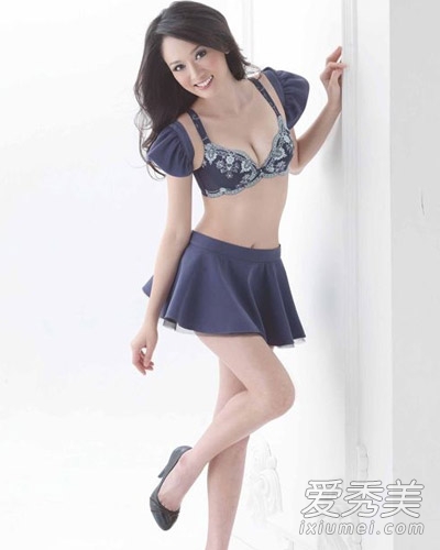 ����OUT��F�ֱ��Ը�������ƴ