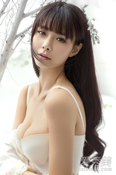 ���ˣ����γ�������װ���Ը�д��