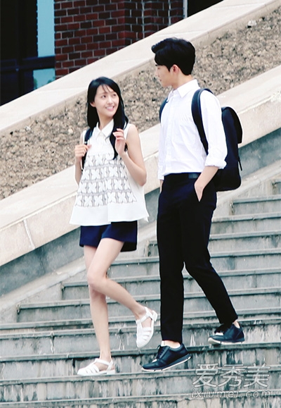 ��΢΢һЦ����ǡ�֣ˬ����Ƭ�����ع�