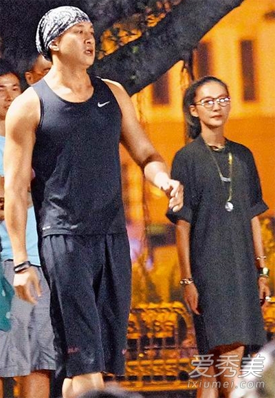 ����Ů����˭ Peagg������Ƭ�ع�