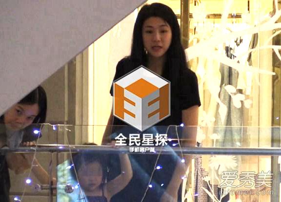 钟汉良老婆是谁 钟汉良的老婆谢易桦个人资料背景照片_钟汉良老婆谢易桦资料