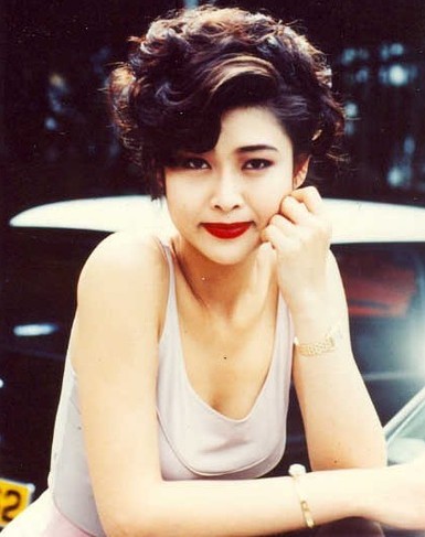 九十年代一脱成名的20位性感片女星
