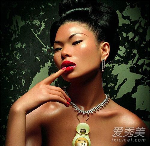 ��ģ�����Ϲ���˭������������ϱ����Ϲ�������Ƭ_�������