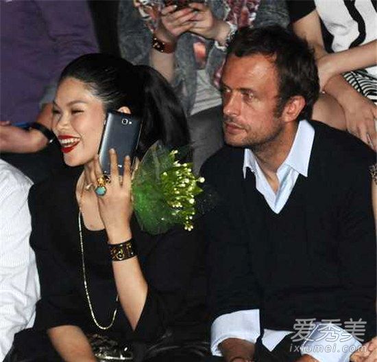 ��ģ�����Ϲ���˭������������ϱ����Ϲ�������Ƭ_�������