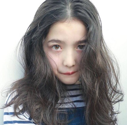 13岁日法混血小模特山田直美个人资料照片_山田直美照片