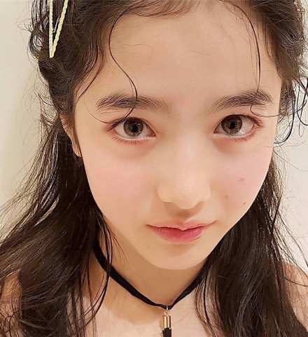 13岁日法混血小模特山田直美个人资料照片_山田直美照片