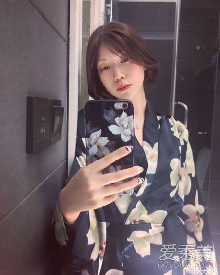 ������ǰ����������Ů���ع� lisa���ͷ������˭_������¹�ϣ����