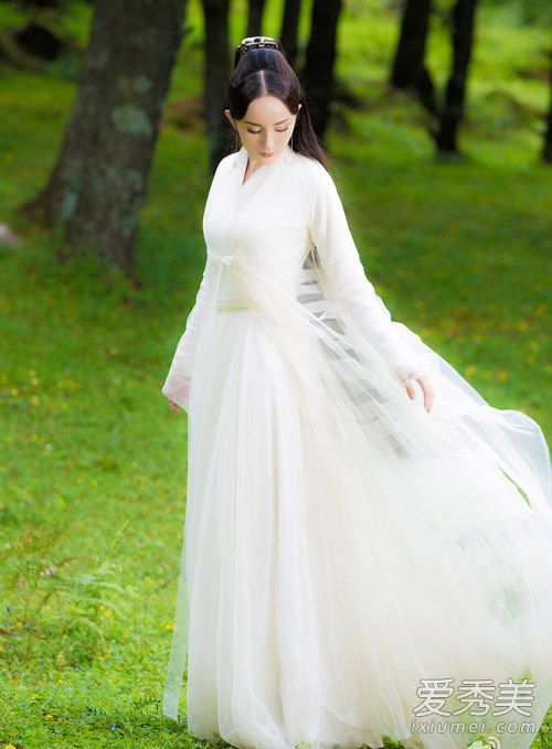 杀青了!《三生三世》杨幂版白浅造型回顾_杨幂三生三世