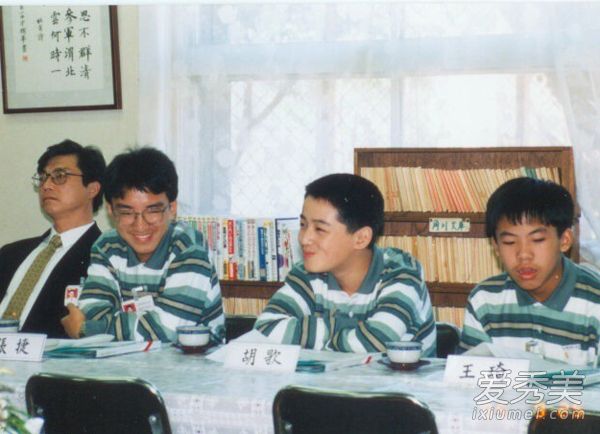 ��������ʱ�ھ����ع� ģ����ɬ�ɰ�_�������