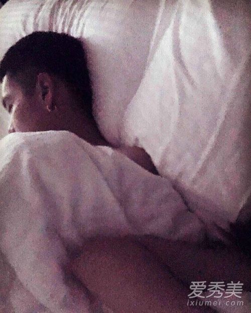 宋小宝出轨女粉丝3年!那些被曝睡粉丝的明星_宋小宝睡粉丝