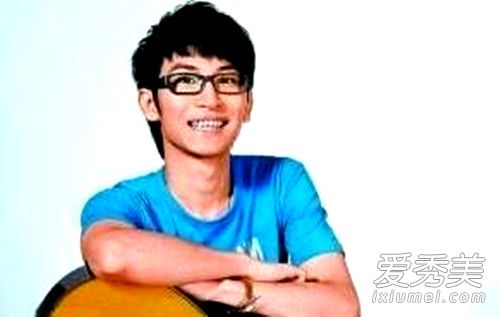 谭杰希为什么改名叫谭佑铭?谭佑铭整容前后对比照片
