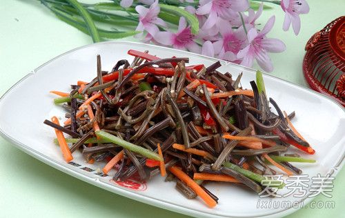 干蕨菜怎么做好吃?干蕨菜的做法大全_蕨菜和鸡肉能一起做吗