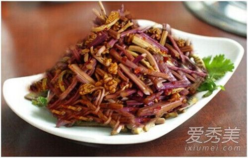 干蕨菜怎么做好吃?干蕨菜的做法大全_蕨菜和鸡肉能一起做吗