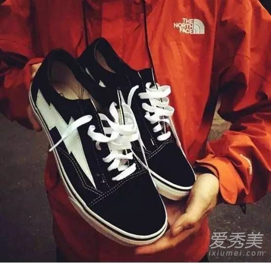 闪电鞋是什么牌子 闪电鞋多少钱