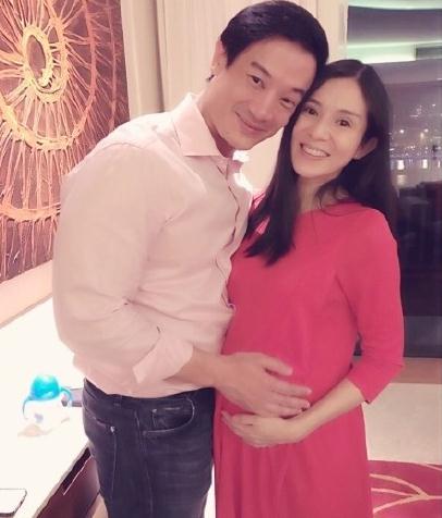 杨采妮产下双胞胎 双胞胎是男孩还是女孩