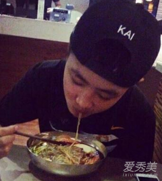 ���μ�����ǬŮ����˭ ����ǬŮ���Ѹ���������Ƭ΢�������