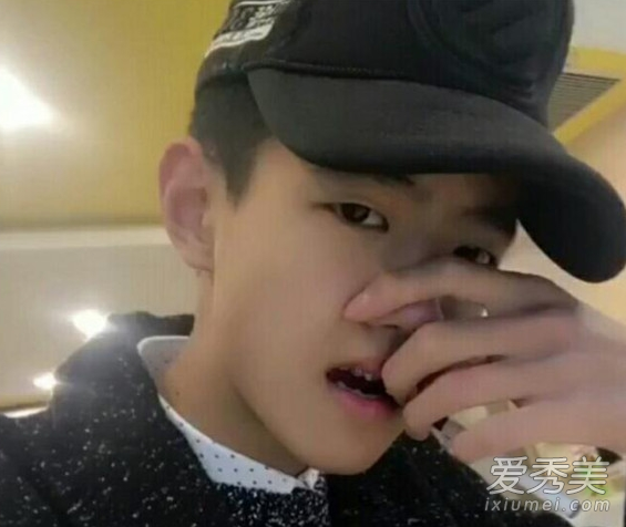 ���μ�����ǬŮ����˭ ����ǬŮ���Ѹ���������Ƭ΢�������