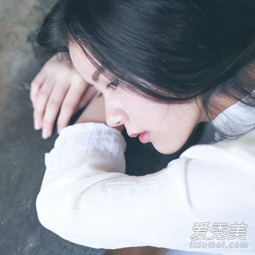 �ഺ������������Ķ� �ഺ��������С˵���