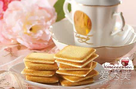 ��ɫ���˶���Ǯһ�� ��ɫ���˵�Ԣ����ʲô