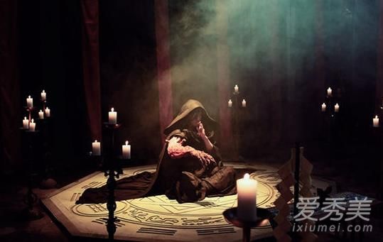 ���ķ�ʦ2���ɰ״�����˭�ݵ� ���ķ�ʦ2�״��ݽ����ʲô