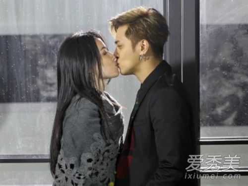 李毓芬和罗志祥是什么关系?李毓芬前男友