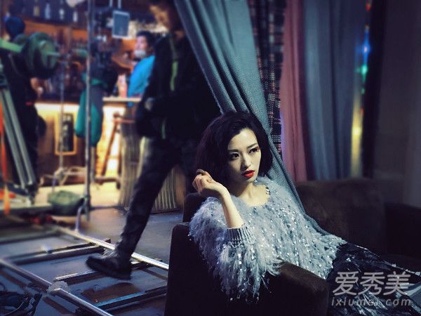 ������Ӿ���ͣ��������ô���� ������Ӿ粥��ʱ�����ĸ�̨��