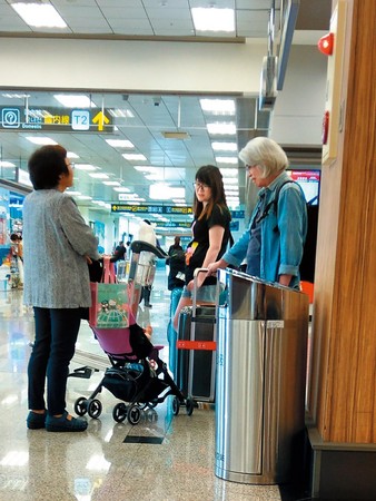 ү��������Ů����˭��Ƭ�������� ̨��ү�����־�������������������