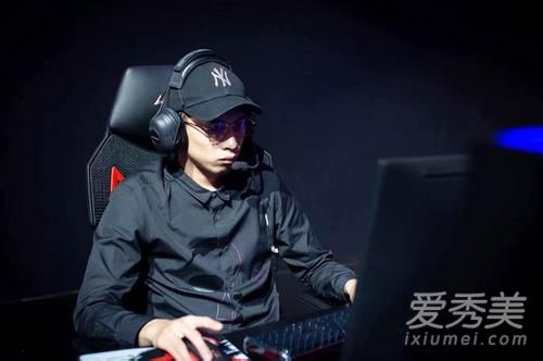 天佑粉丝手撕杨幂是怎么回事 天佑回应杨幂喊麦哥事件