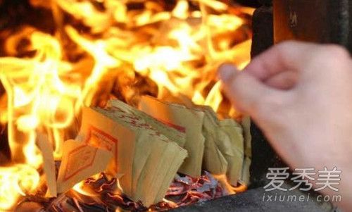 寒衣节是什么节日 寒衣节是什么意思