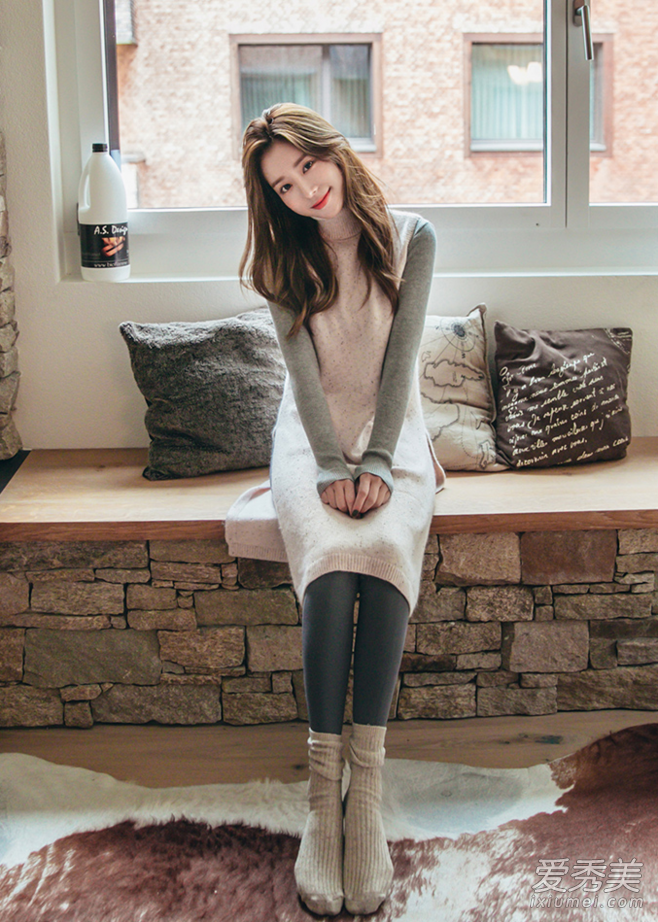 Ů����ս�޵���¶�� ���͸��װ¶