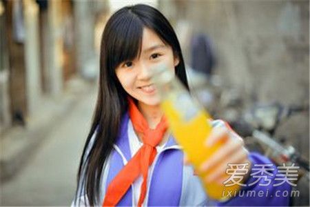 娱乐圈十大女星走光瞬间图片 娱乐圈十大女星走光合集