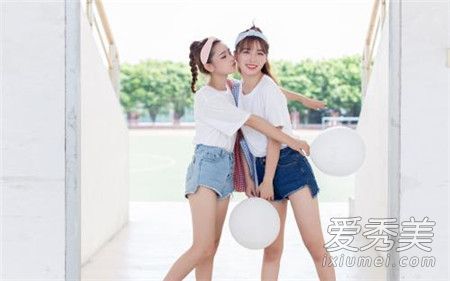 娱乐圈十大女星走光瞬间图片 娱乐圈十大女星走光合集