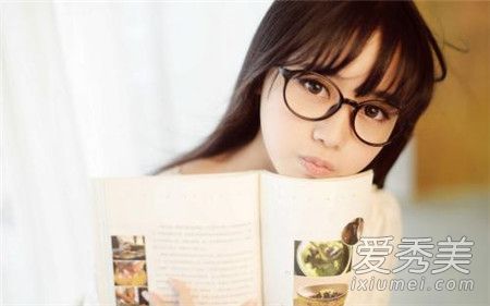 娱乐圈十大女星走光瞬间图片 娱乐圈十大女星走光合集