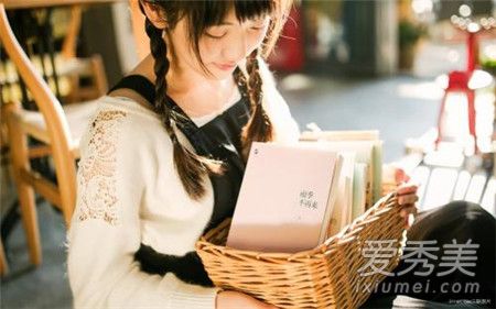 娱乐圈十大女星走光瞬间图片 娱乐圈十大女星走光合集