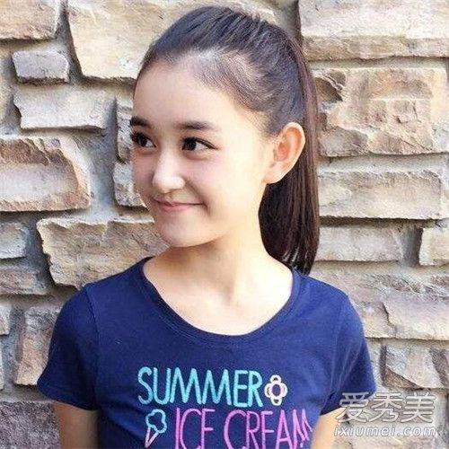 蒋依依小时候照片曝光 蒋依依小时候图片大全