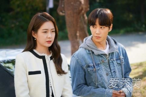 ���縶�Ҷ��������ǵĽ����ʲô Ů������˭��һ����